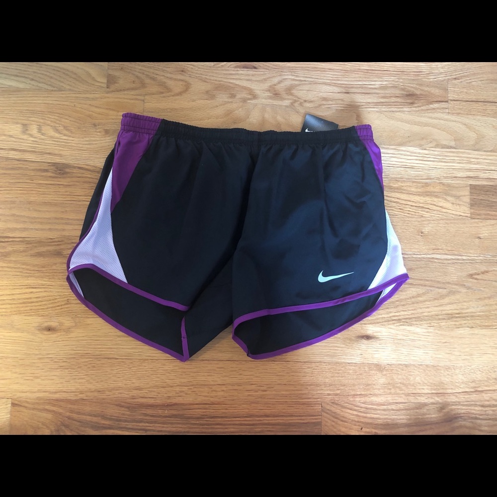 🆕Black, Purple, and White Nike Athletic Shorts🆕